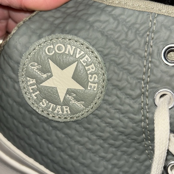 **SOLD** CONVERSE KHAKI RUN STAR HIKE HI SNEAKERS - Picture 8 of 8